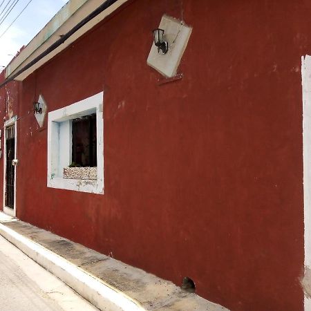 Cuartos Y Hostal Jaqueline Campeche Exterior photo